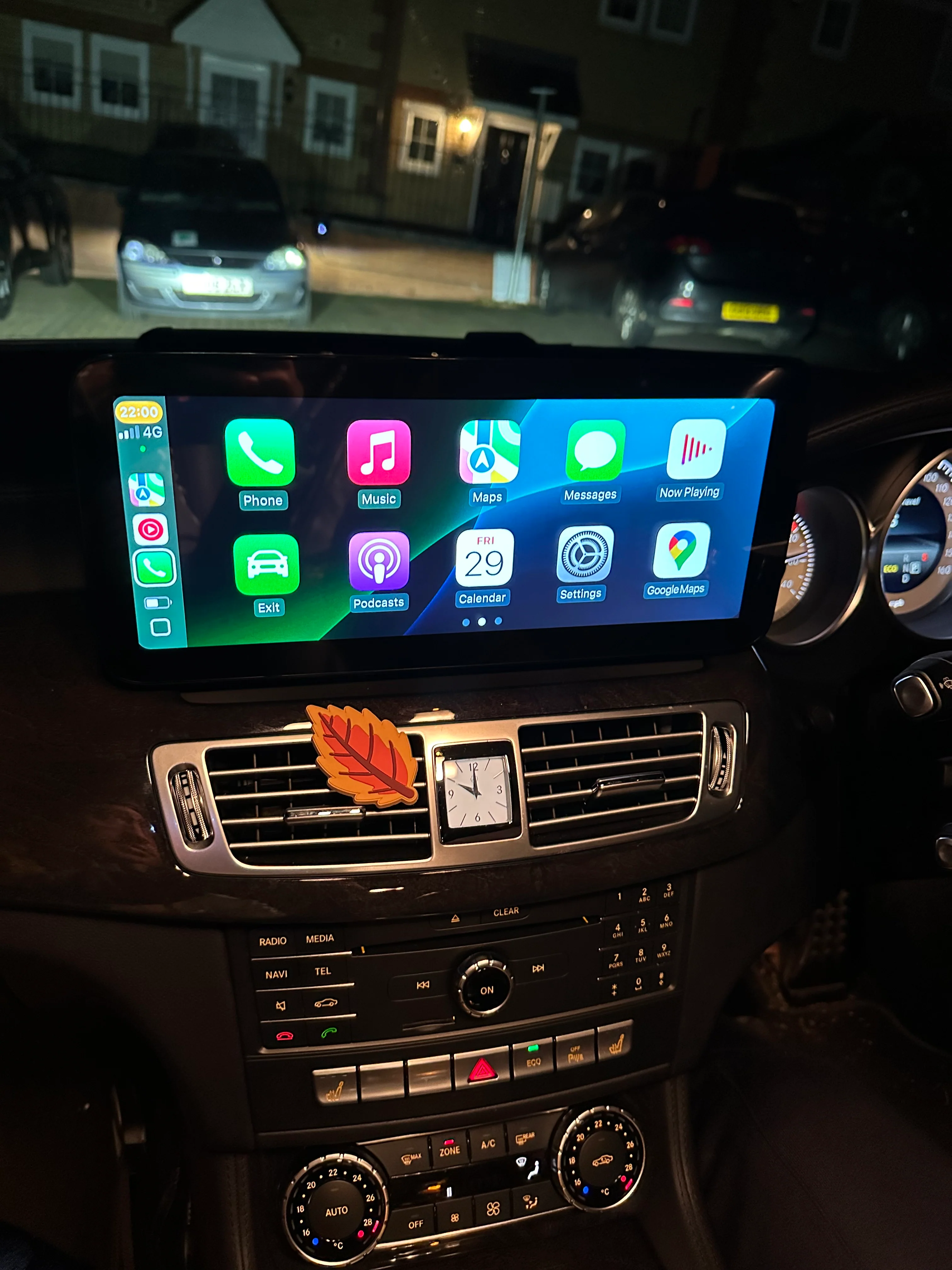 Mercedes CLS 2011-2018 W218 Wireless Apple CarPlay Touchscreen Kit