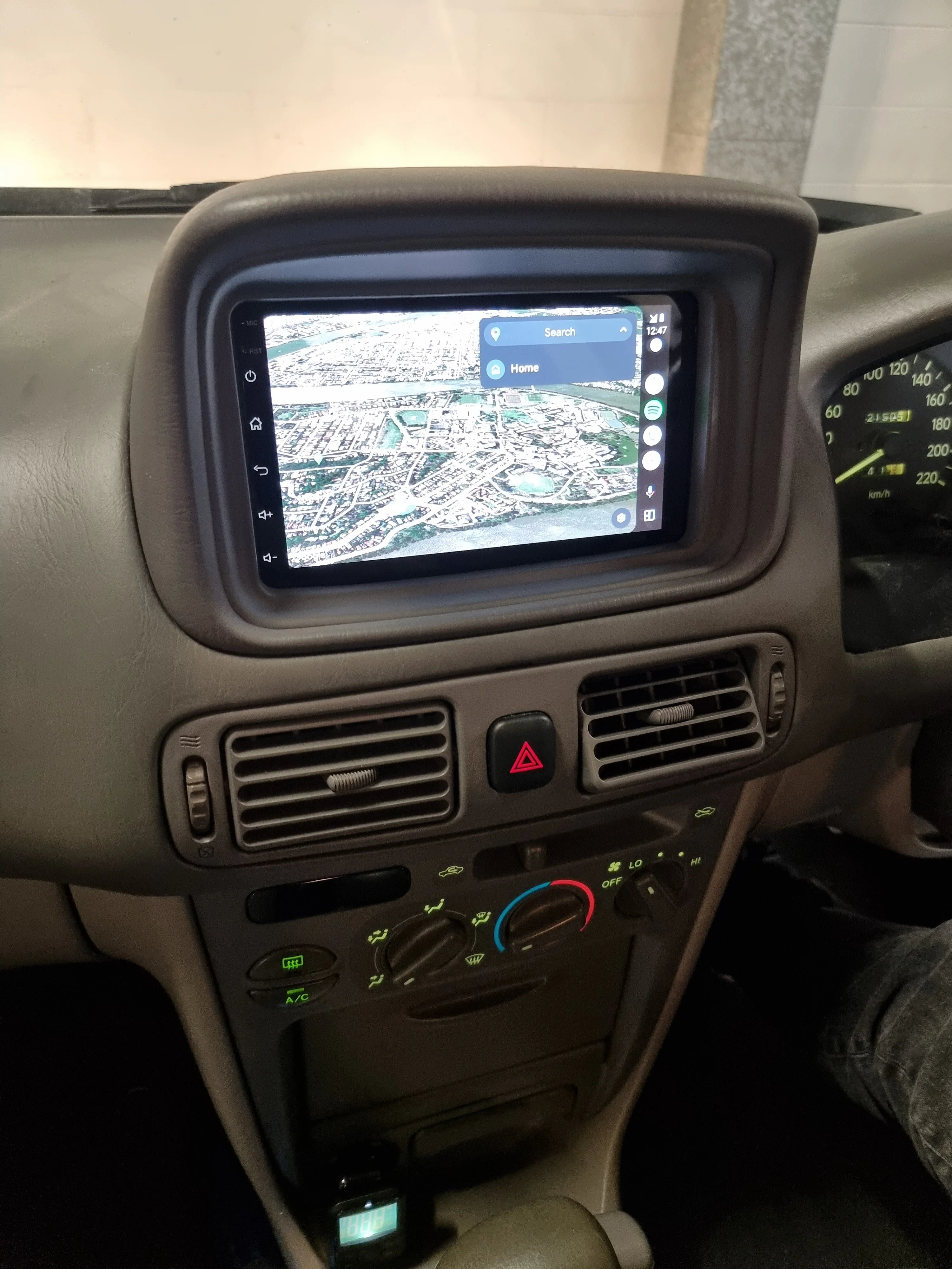 Toyota Corolla 1997-2002 Wireless Apple CarPlay Upgrade Kit - Image 2
