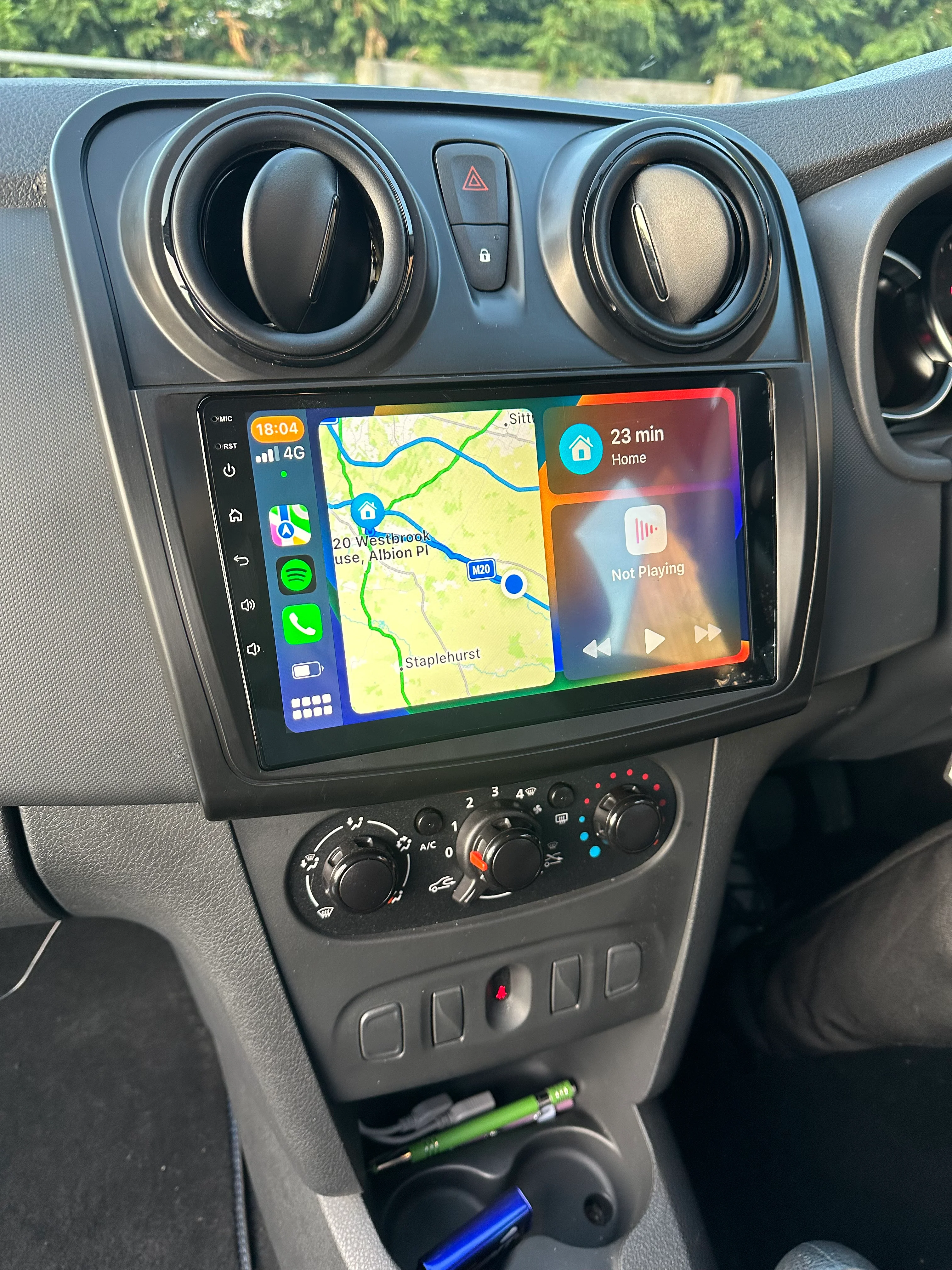 Dacia Sandero 2013-2020 Wireless Apple CarPlay Upgrade Kit - Image 4