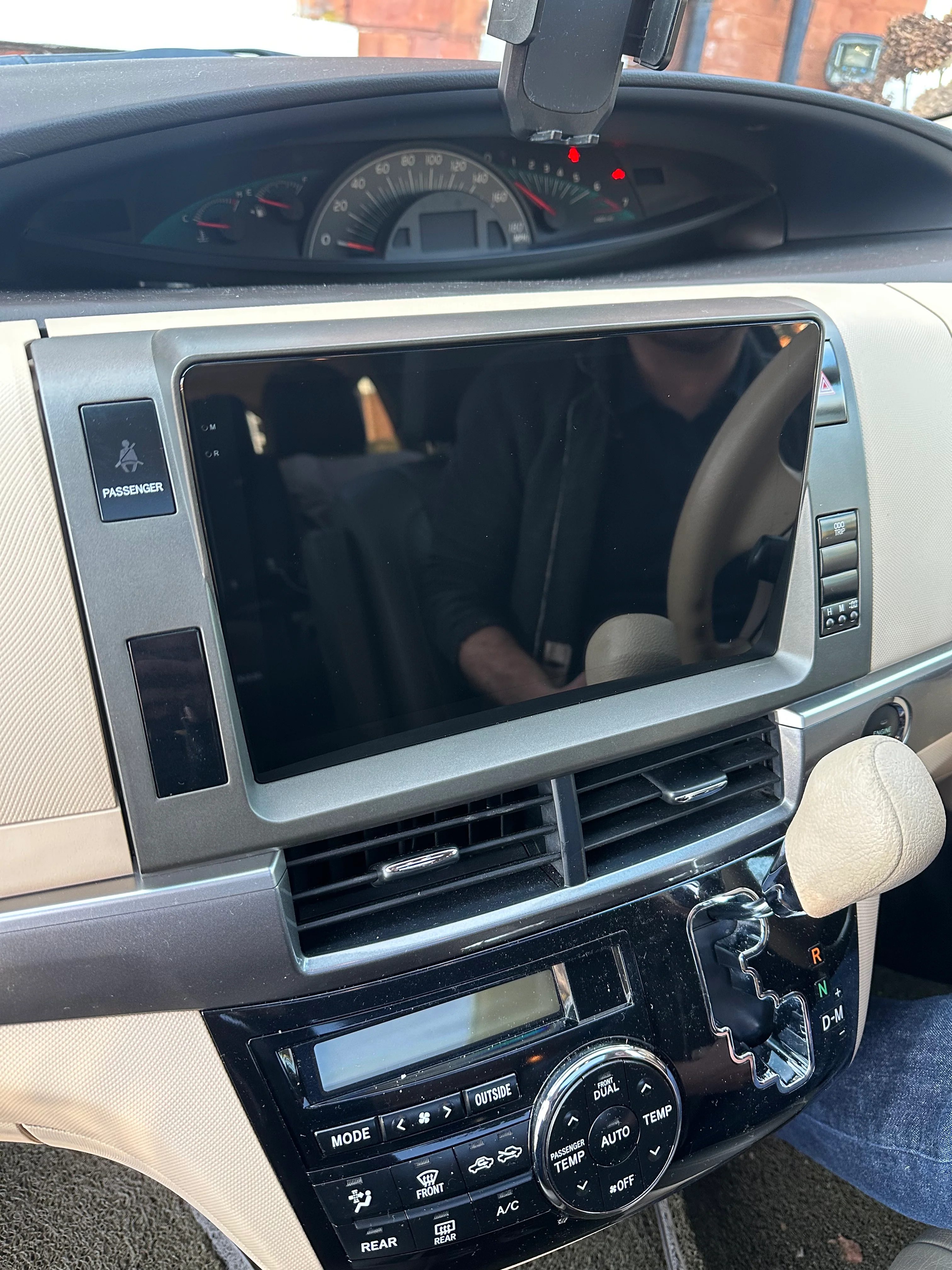 Toyota Estima 2006-2017 Wireless Apple CarPlay Upgrade Kit - Image 4