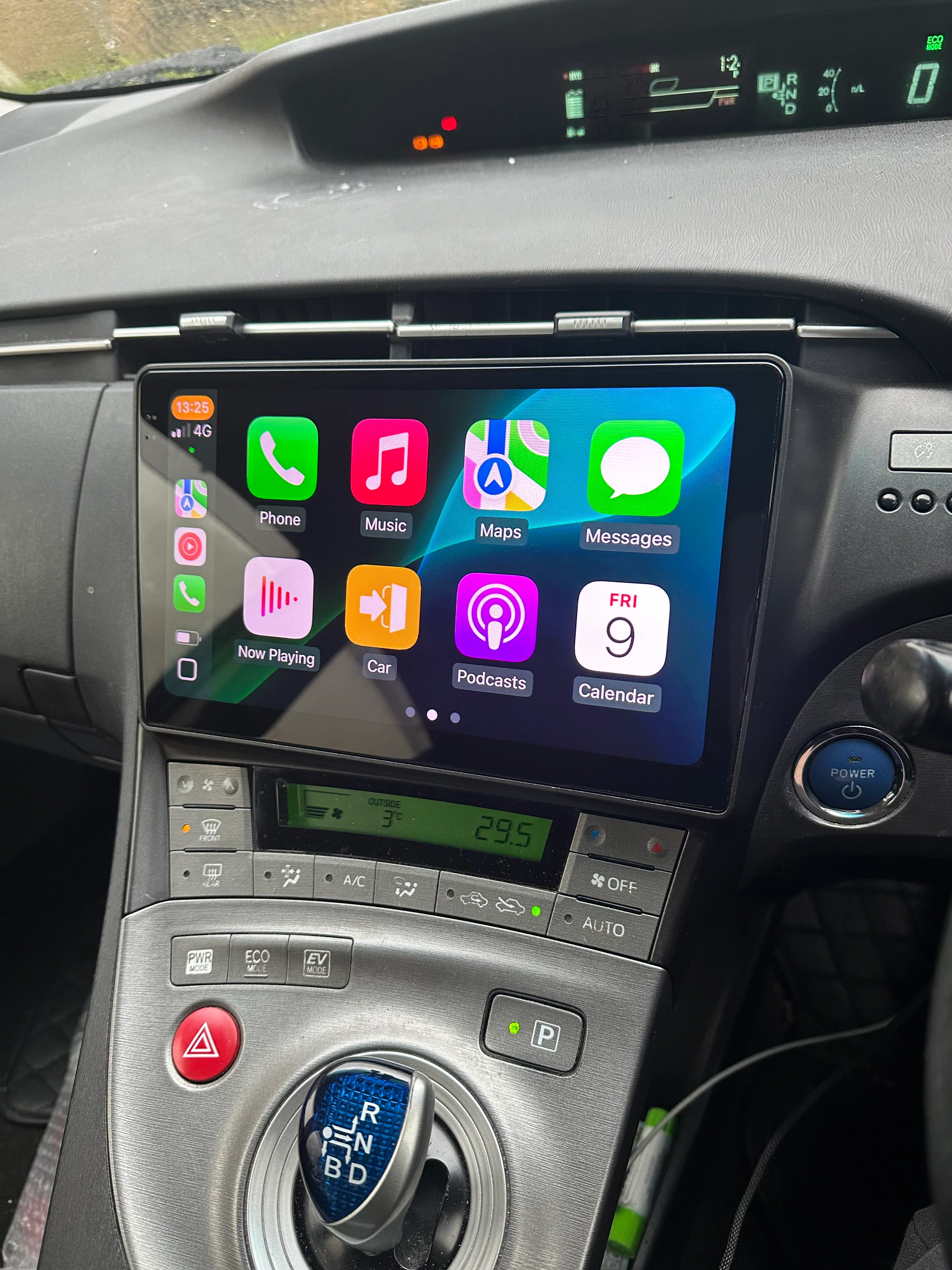 Toyota Prius 2010-2015 Wireless Apple CarPlay Upgrade Kit - Image 2