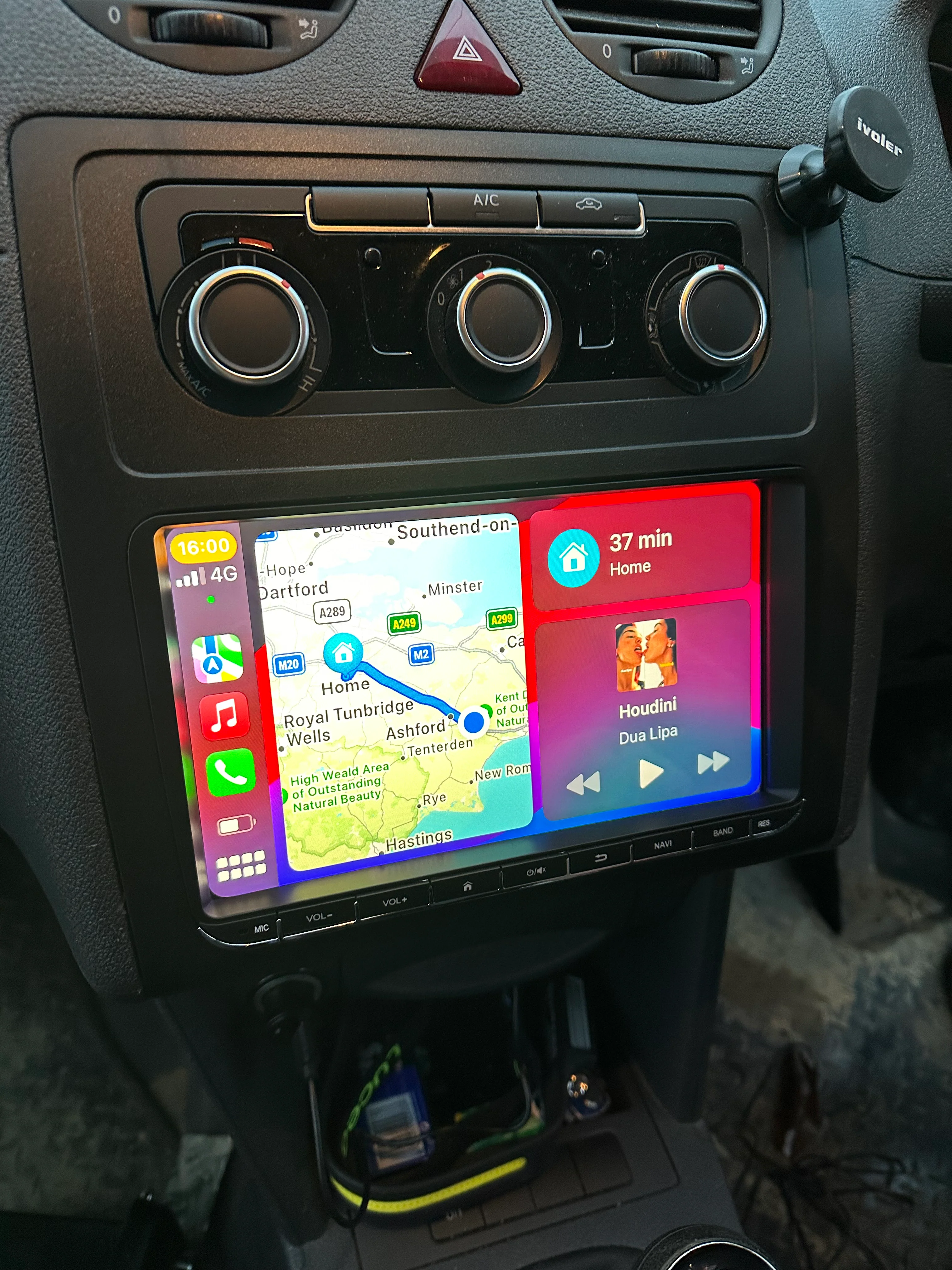 VW Touran 2004-2015 Wireless Apple CarPlay Upgrade Kit - Image 2